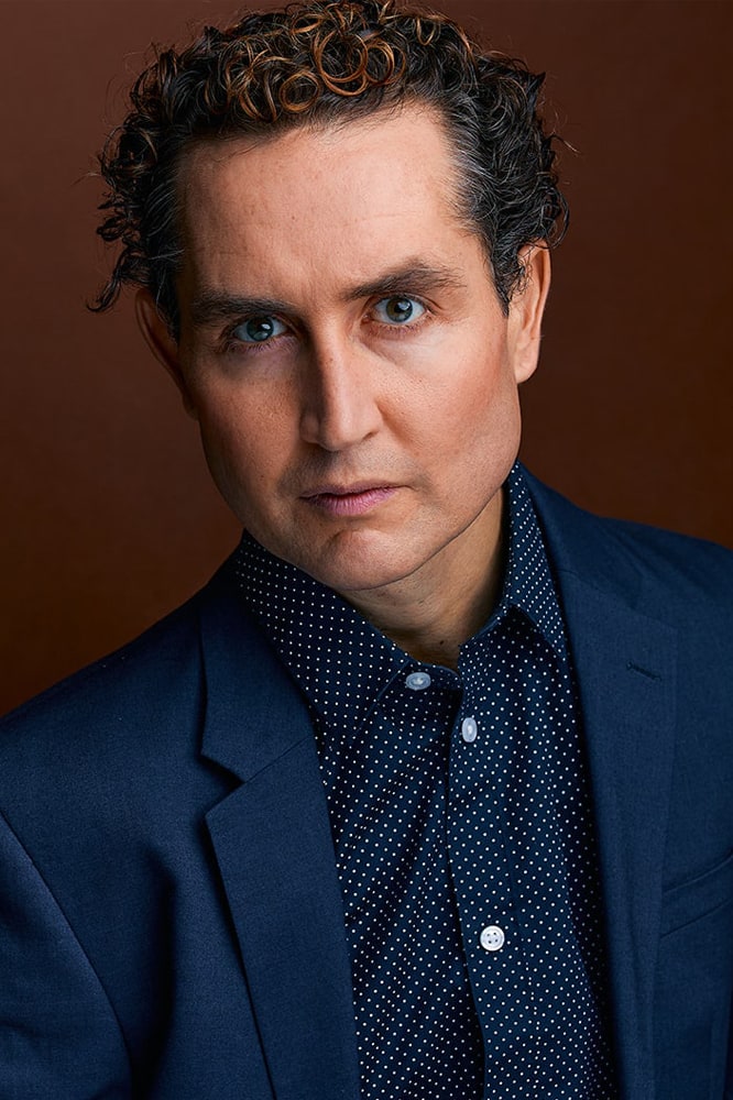 Dustin Valenta Headshot